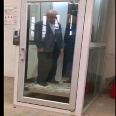 家用電梯（安全光幕、防壓觸板）